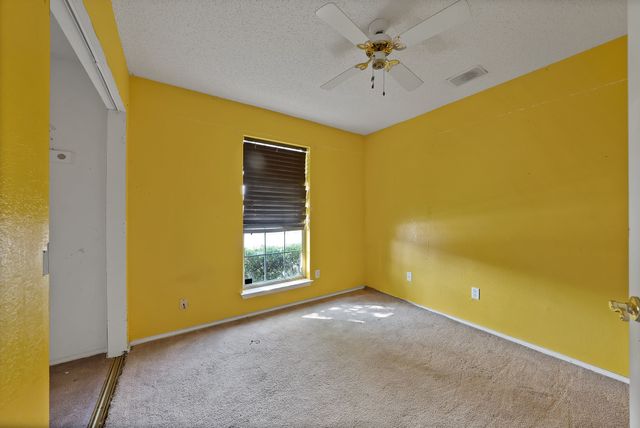 2137 Emerald Oaks, Mesquite, TX 75181