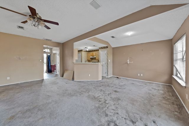 2137 Emerald Oaks, Mesquite, TX 75181