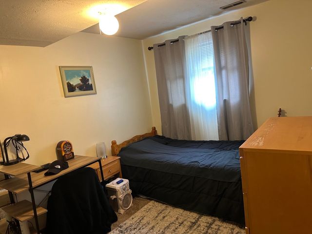 804 E 37th Ave, Spokane, WA 99203