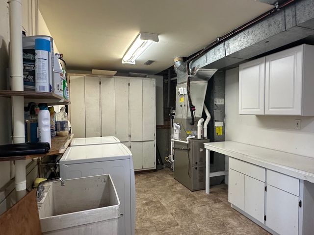 804 E 37th Ave, Spokane, WA 99203