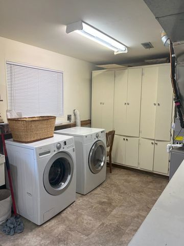 804 E 37th Ave, Spokane, WA 99203