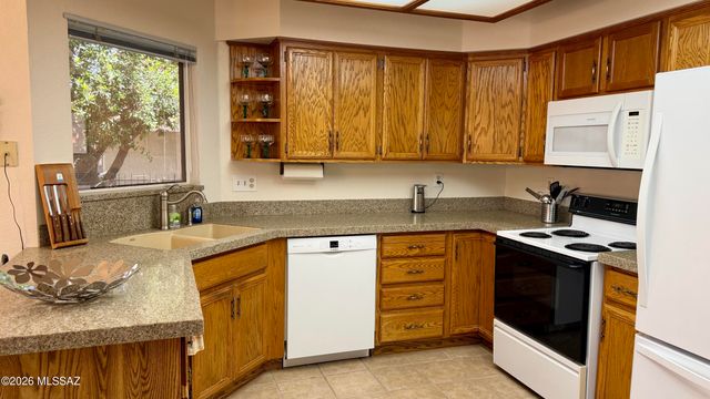 14420 N Del Webb Boulevard, Oro Valley, AZ 85755