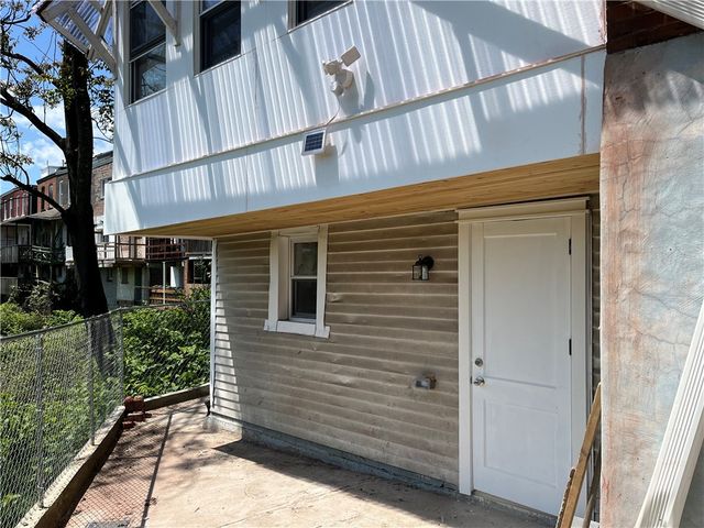 23 Oakland Sq 1, Oakland, PA 15213