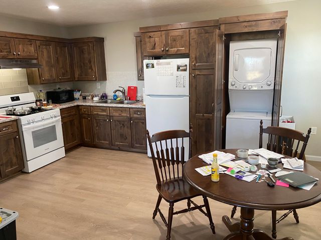 885 W Thoroughfare Street 1-8, Seymour, MO 65746