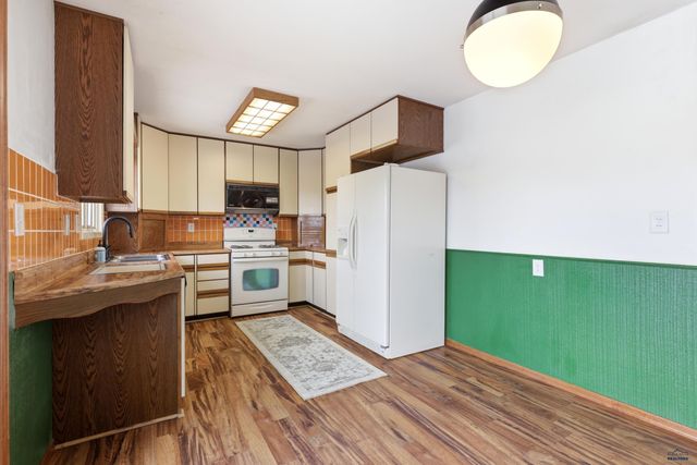 232 FLORMANN, Rapid City, SD 57701