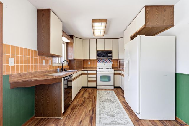 232 FLORMANN, Rapid City, SD 57701