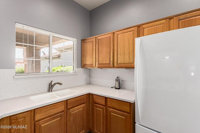 5387 W Claret Cup Place, Marana, AZ 85658