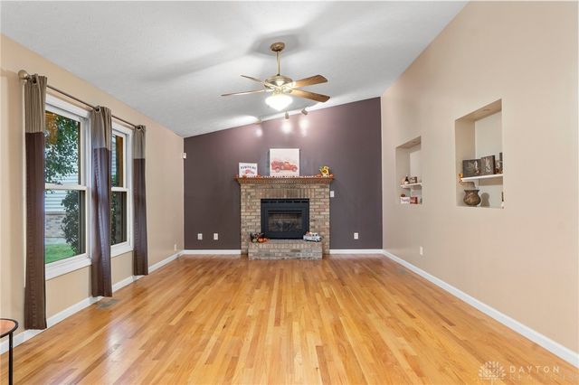 5201 Clearcreek Trail, Bath Twp, OH 45387