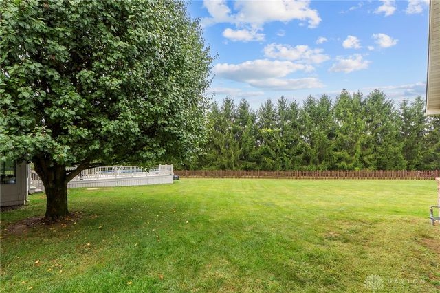 5201 Clearcreek Trail, Bath Twp, OH 45387