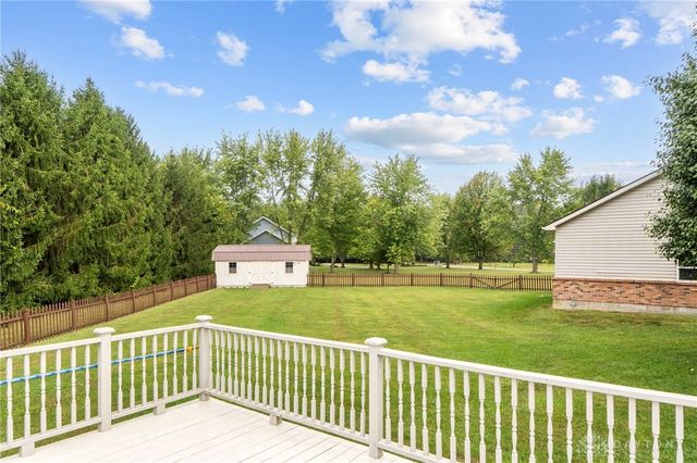 5201 Clearcreek Trail, Bath Twp, OH 45387