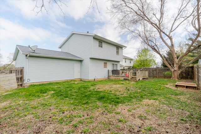 12 Spiria Court, Bloomington, IL 61701