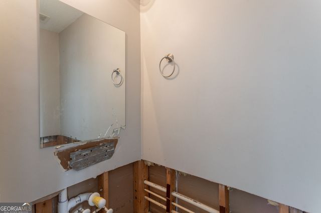 670 Burtons Cove, Hampton, GA 30228