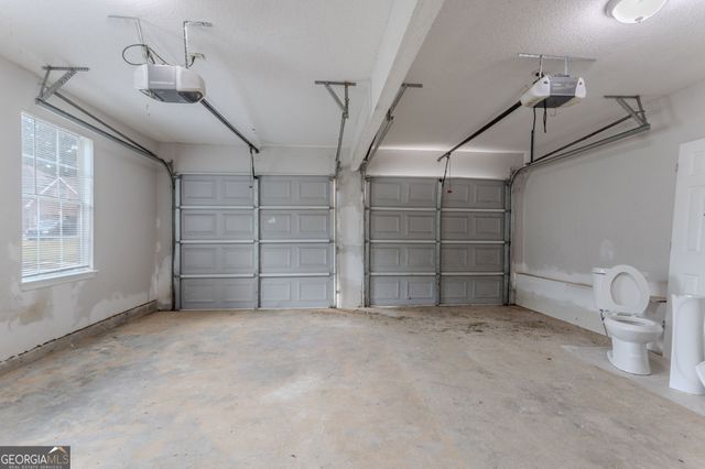 670 Burtons Cove, Hampton, GA 30228