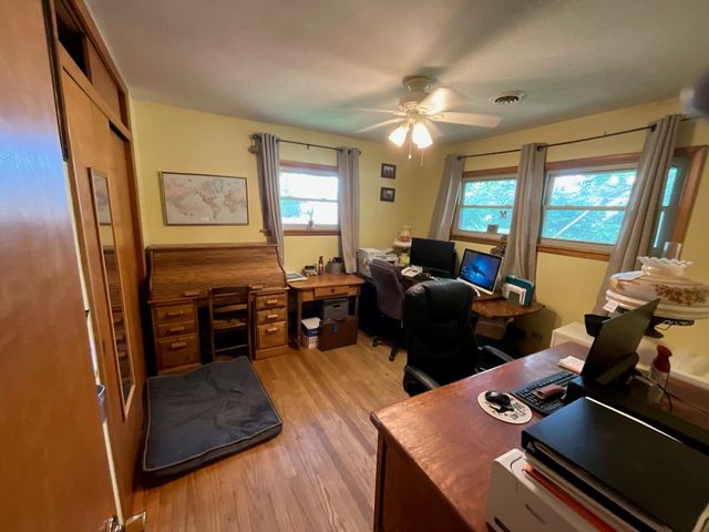 852 Carr Street, Elgin, IL 60123