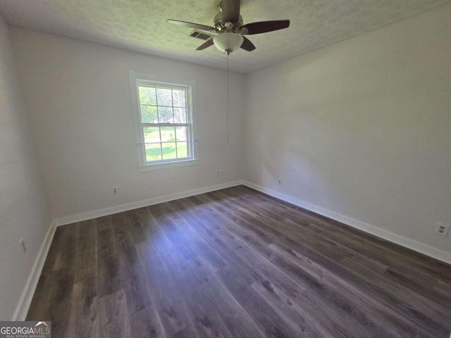 4158 Mountain Glen Trace, Snellville, GA 30039