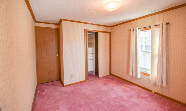 605 Cedar Court, Jonesville, MI 49250