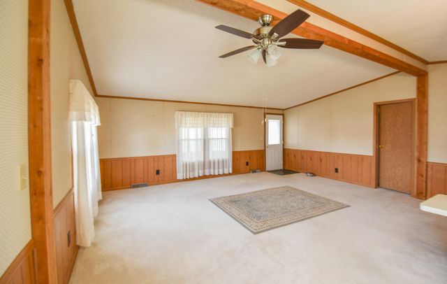 605 Cedar Court, Jonesville, MI 49250