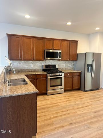 4209 Auburn Hills Drive, Raleigh, NC 27616