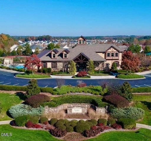 4209 Auburn Hills Drive, Raleigh, NC 27616