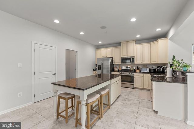 8365 EAGLE ST, Glen Burnie, MD 21060