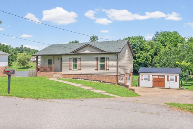 2607 Cummings Cir, Clarksville, TN 37042