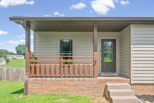 2607 Cummings Cir, Clarksville, TN 37042