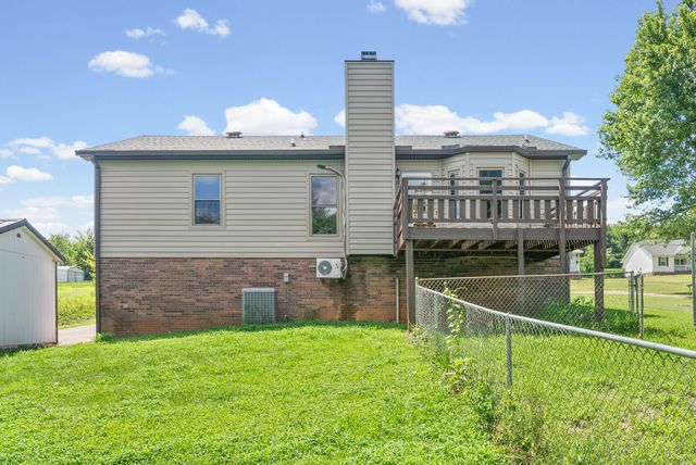 2607 Cummings Cir, Clarksville, TN 37042