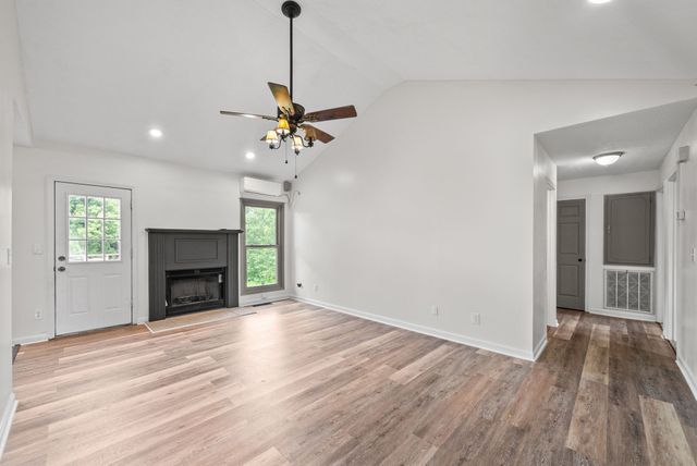 2607 Cummings Cir, Clarksville, TN 37042