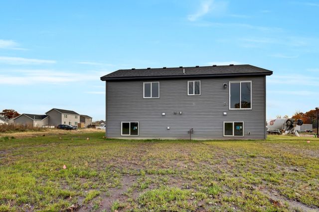 2873 11th Avenue NE, Sauk Rapids, MN 56379