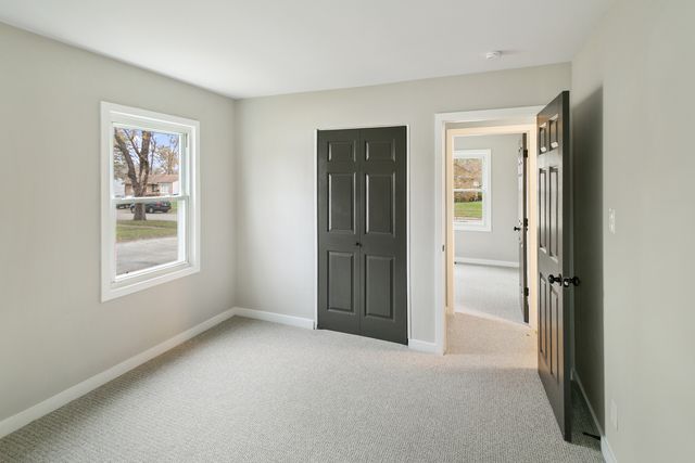 21704 CLYDE Avenue, Sauk Village, IL 60411