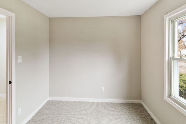 21704 CLYDE Avenue, Sauk Village, IL 60411