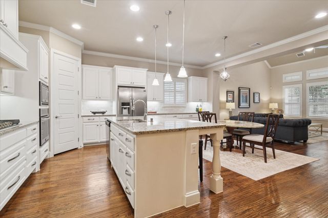 2720 Piersall Drive, Mckinney, TX 75072