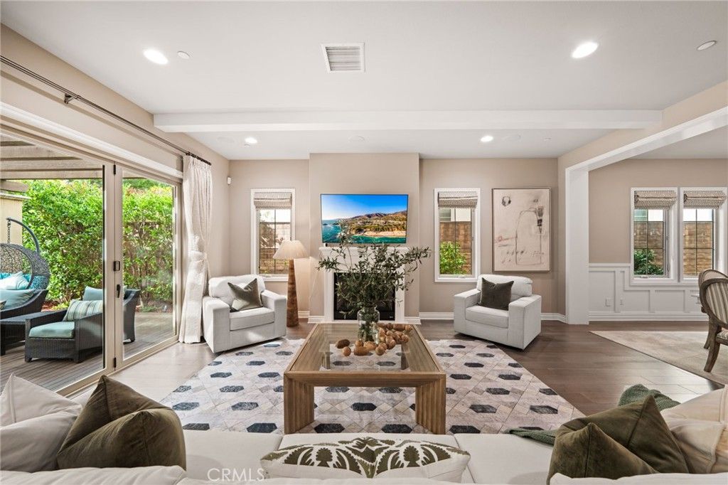46 Shadybend, Irvine, CA 92602 — photo 3