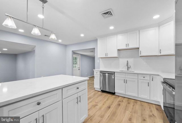 205 ROBIN RD, Browns Mills, NJ 08015
