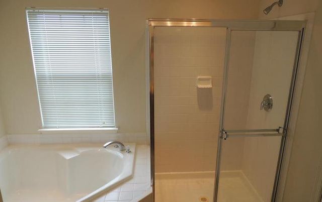 1124 HAMPTON ST, Fredericksburg, VA 22401