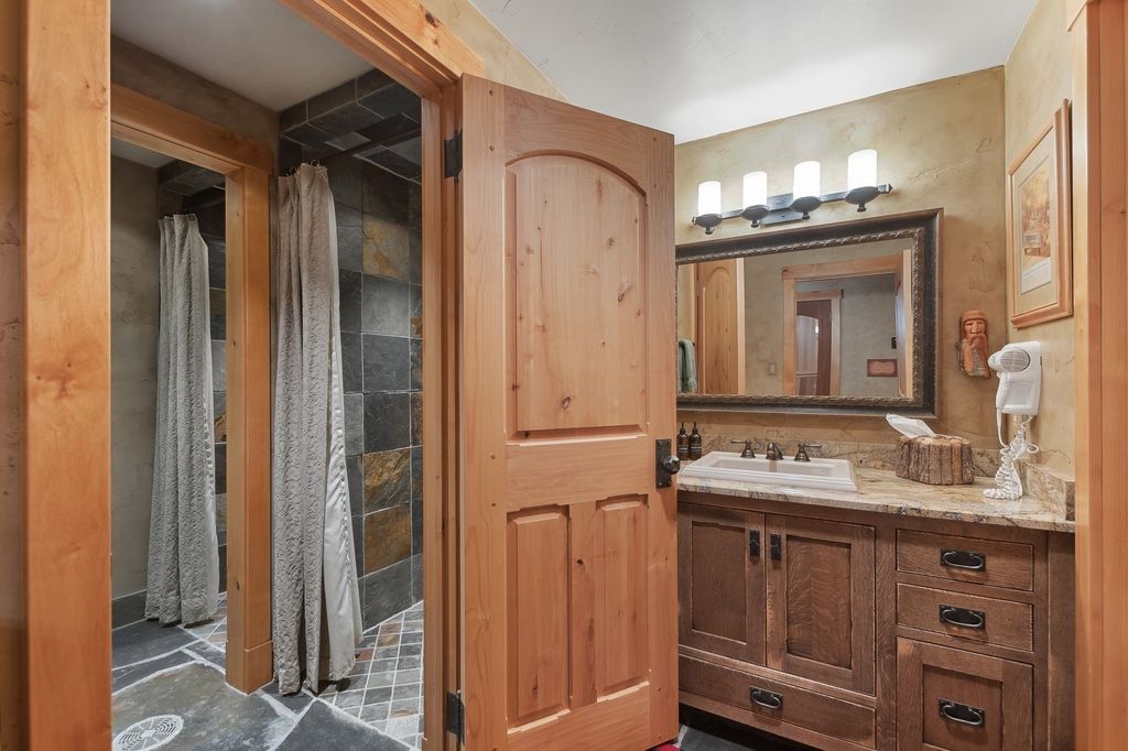 307 Northern Lights Drive, Whitefish, MT 59937 photo 70