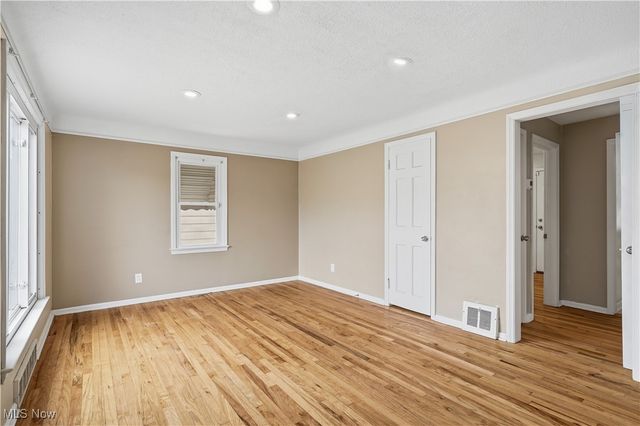 4840 E 84th Street, Garfield Heights, OH 44125