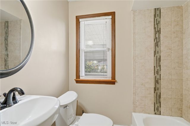 4840 E 84th Street, Garfield Heights, OH 44125