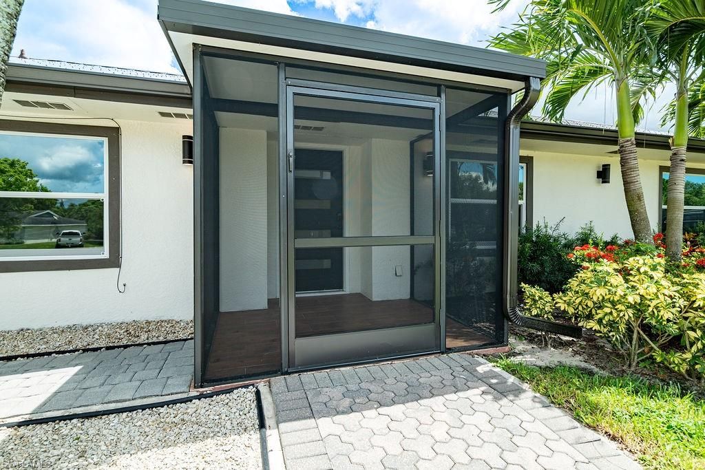 1800 52nd TER SW, NAPLES, FL 34116 — photo 2