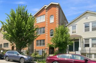 1518 W SUPERIOR Street 2, Chicago, IL 60622