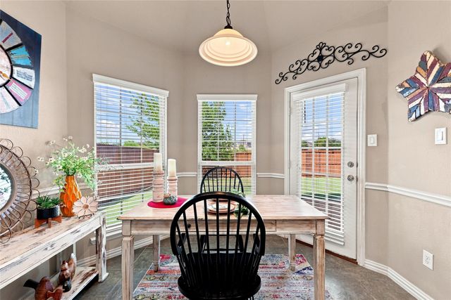 9812 Nolina Road, Fort Worth, TX 76177