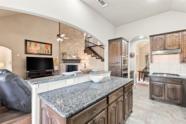 9812 Nolina Road, Fort Worth, TX 76177