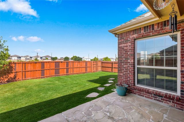 9812 Nolina Road, Fort Worth, TX 76177