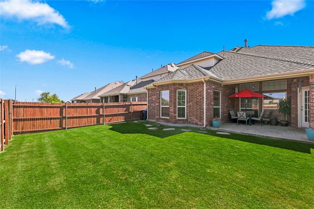 9812 Nolina Road, Fort Worth, TX 76177