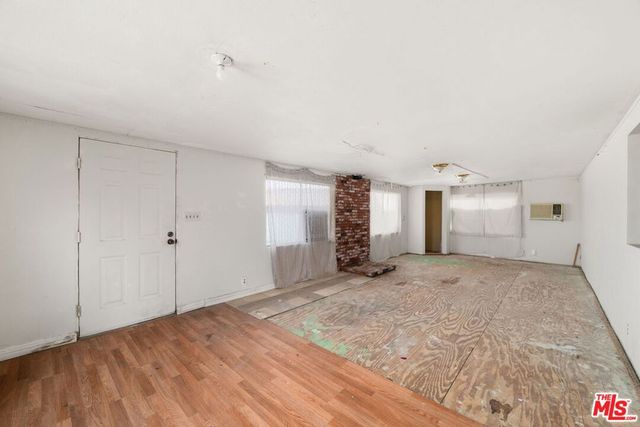 4388 Amador Road, Phelan, CA 92371