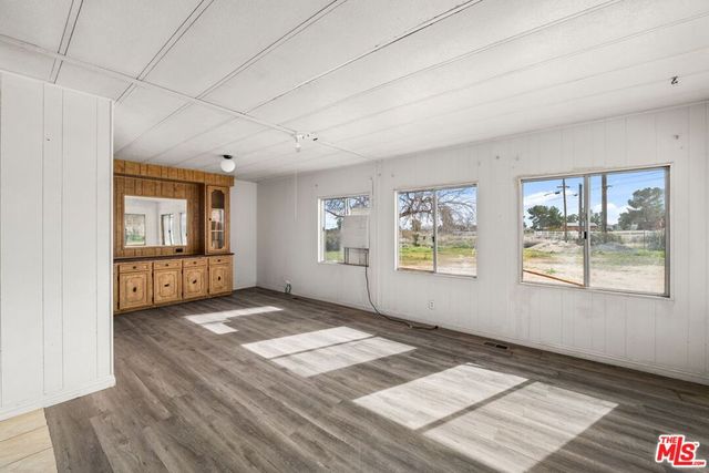 4388 Amador Road, Phelan, CA 92371