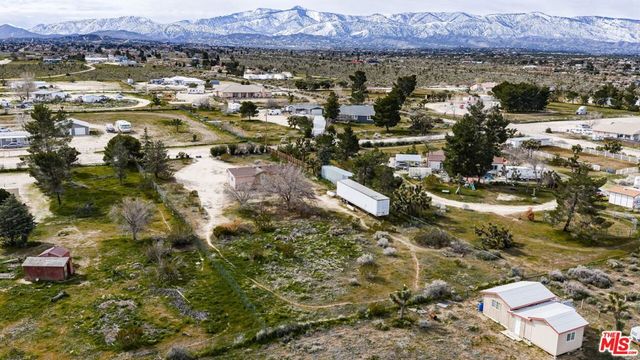 4388 Amador Road, Phelan, CA 92371