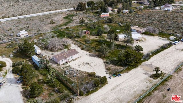 4388 Amador Road, Phelan, CA 92371