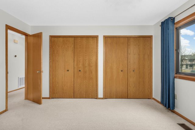 5420 Orleans Lane N 5, Plymouth, MN 55442