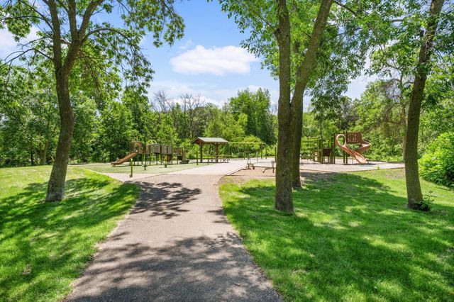 5420 Orleans Lane N 5, Plymouth, MN 55442